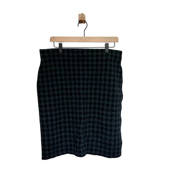 Ann Taylor Factory Houndstooth Skirt - Large - Picture 1 of 3